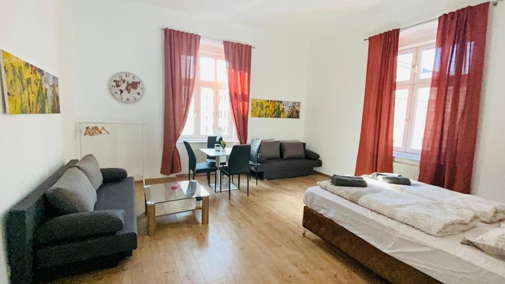 Deluxe Quad Room Dw Wien Exterior foto